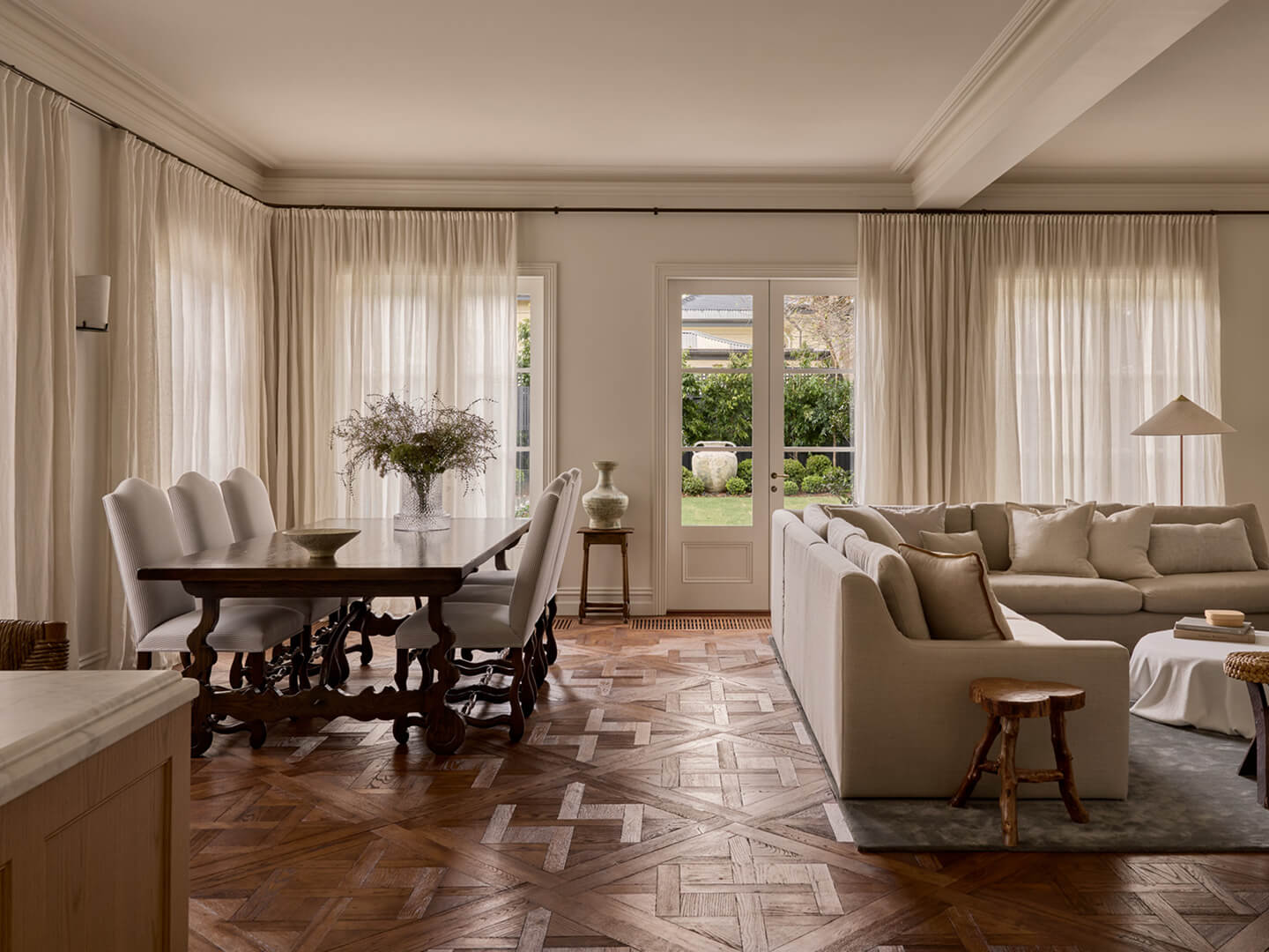 HW1591 Ancient Versailles featured in a restored Victorian residence in Camberwell, VIC.